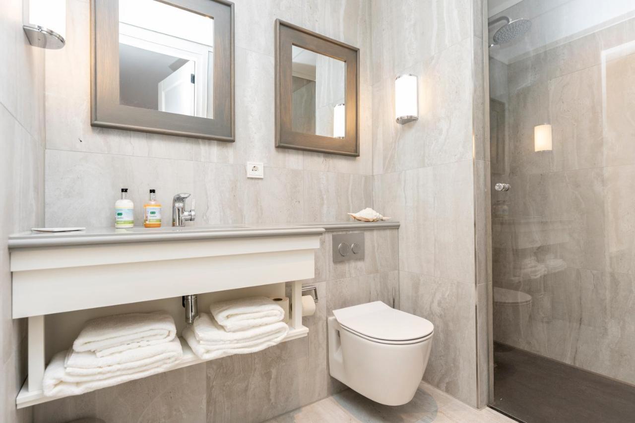 Hampton Home B&B Suites デ・コーフ エクステリア 写真