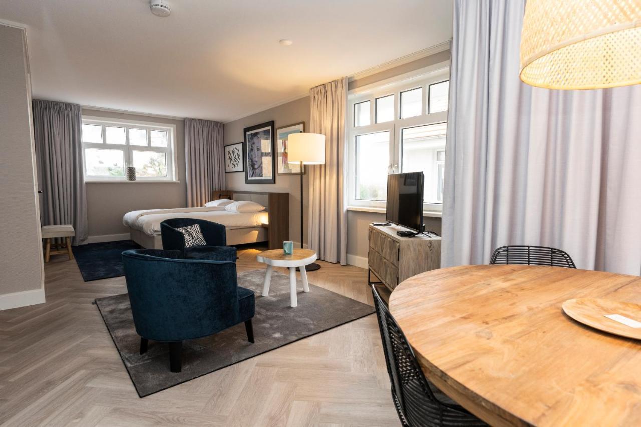 Hampton Home B&B Suites デ・コーフ エクステリア 写真