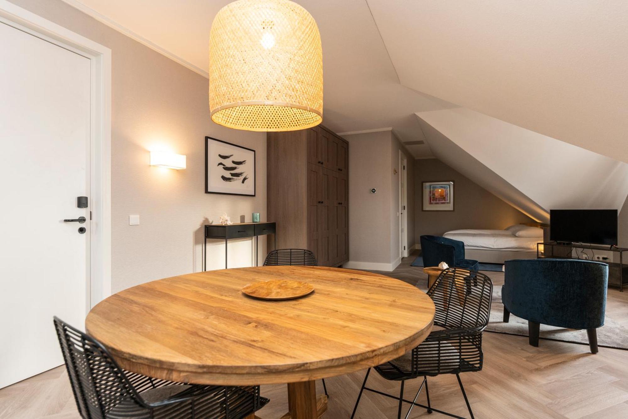 Hampton Home B&B Suites デ・コーフ エクステリア 写真