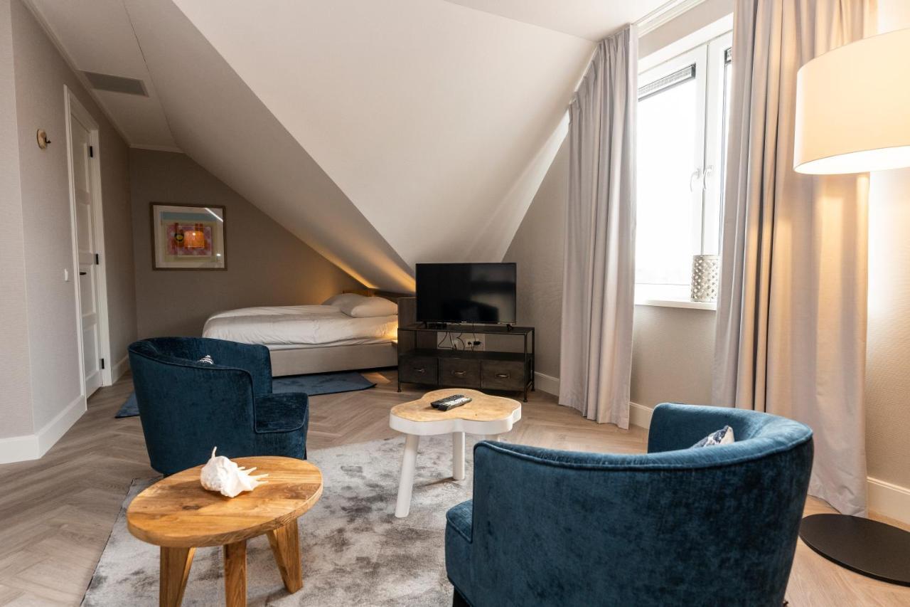 Hampton Home B&B Suites デ・コーフ エクステリア 写真