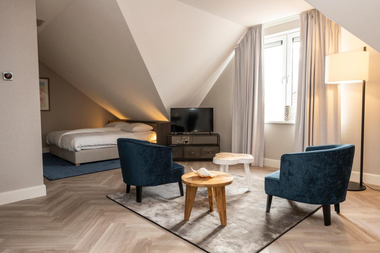 Hampton Home B&B Suites デ・コーフ エクステリア 写真